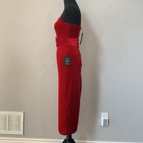 Lulu's Belted Velvet Red Dress - Picture 4 of 6